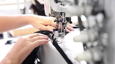 Poprawki Krawieckie Kraków - Marzanna Łapińska Krawcowa Sklep Outlet Odzieżowy